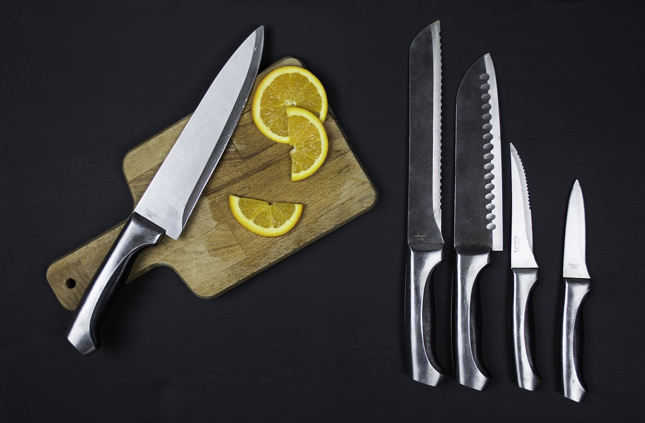 knives, set, chopping board-1839061.jpg